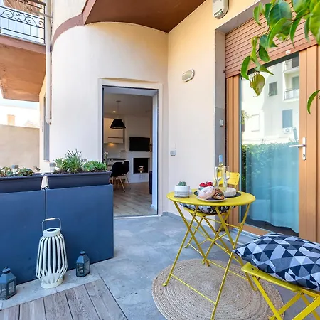 5 Min Ac & Wifi Apartamento
