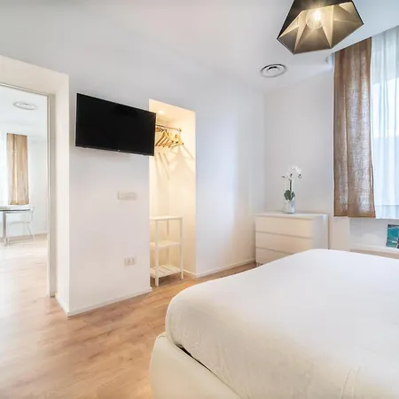 Marea - In The Center Of Iun R0875 Apartment